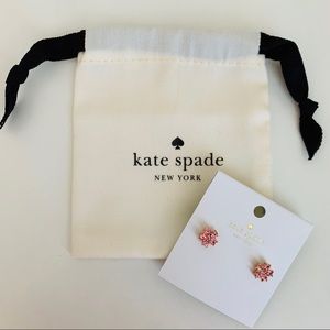 ‼️SOLD‼️Kate Spade Flower Studs